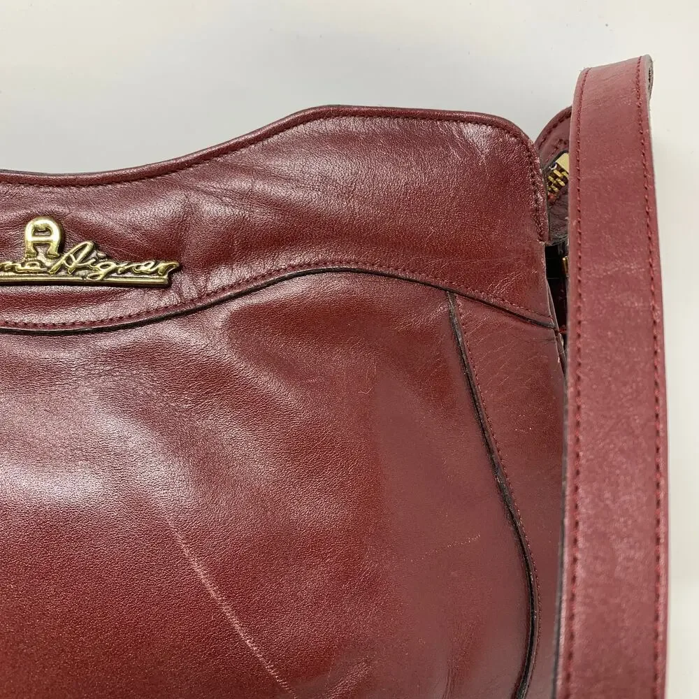 Vintage Etienne Aigner Burgundy Leather Crossbody Shoulder Bag Purse USA Classic